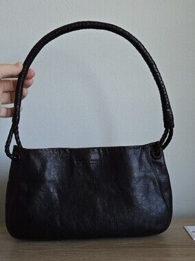 BOTTEGA VENETA Black Parachute Leather Shoulder Bag